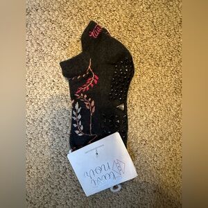 Tavi Noir Pilates Grip Socks